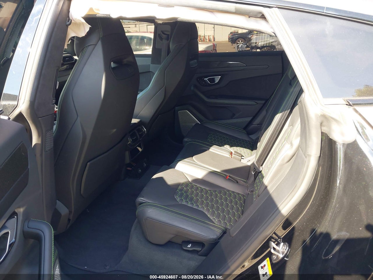 ZPBUA1ZL5LL****** · 2020 LAMBORGHINI URUS   · 8/11