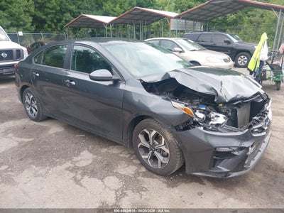 3KPF24AD6ME****** · 2021 KIA FORTE LXS