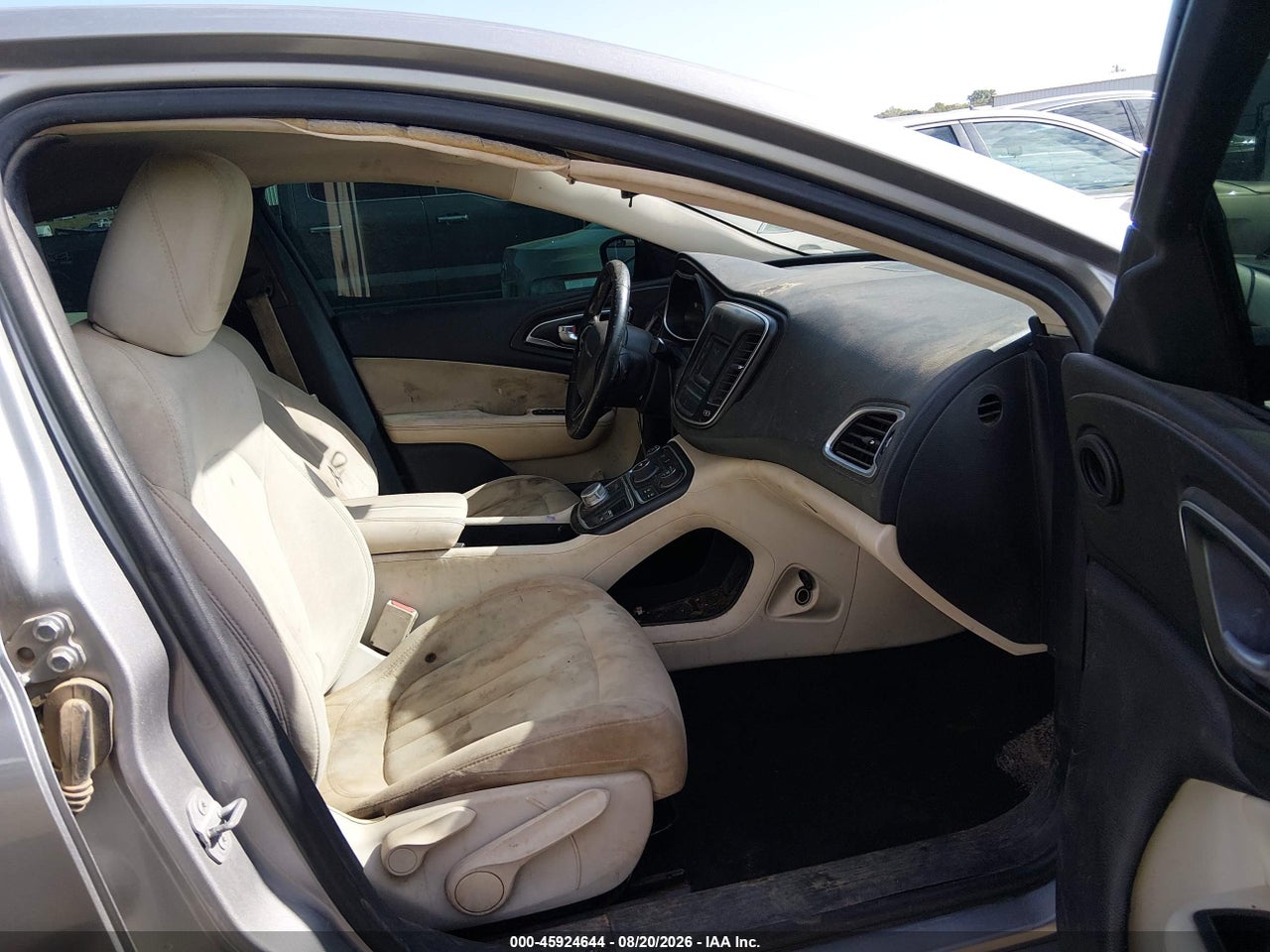 2015 CHRYSLER 200 LIMITED · 5/11