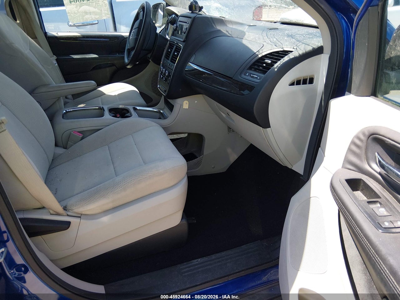 2013 DODGE GRAND CARAVAN SXT · 5/11