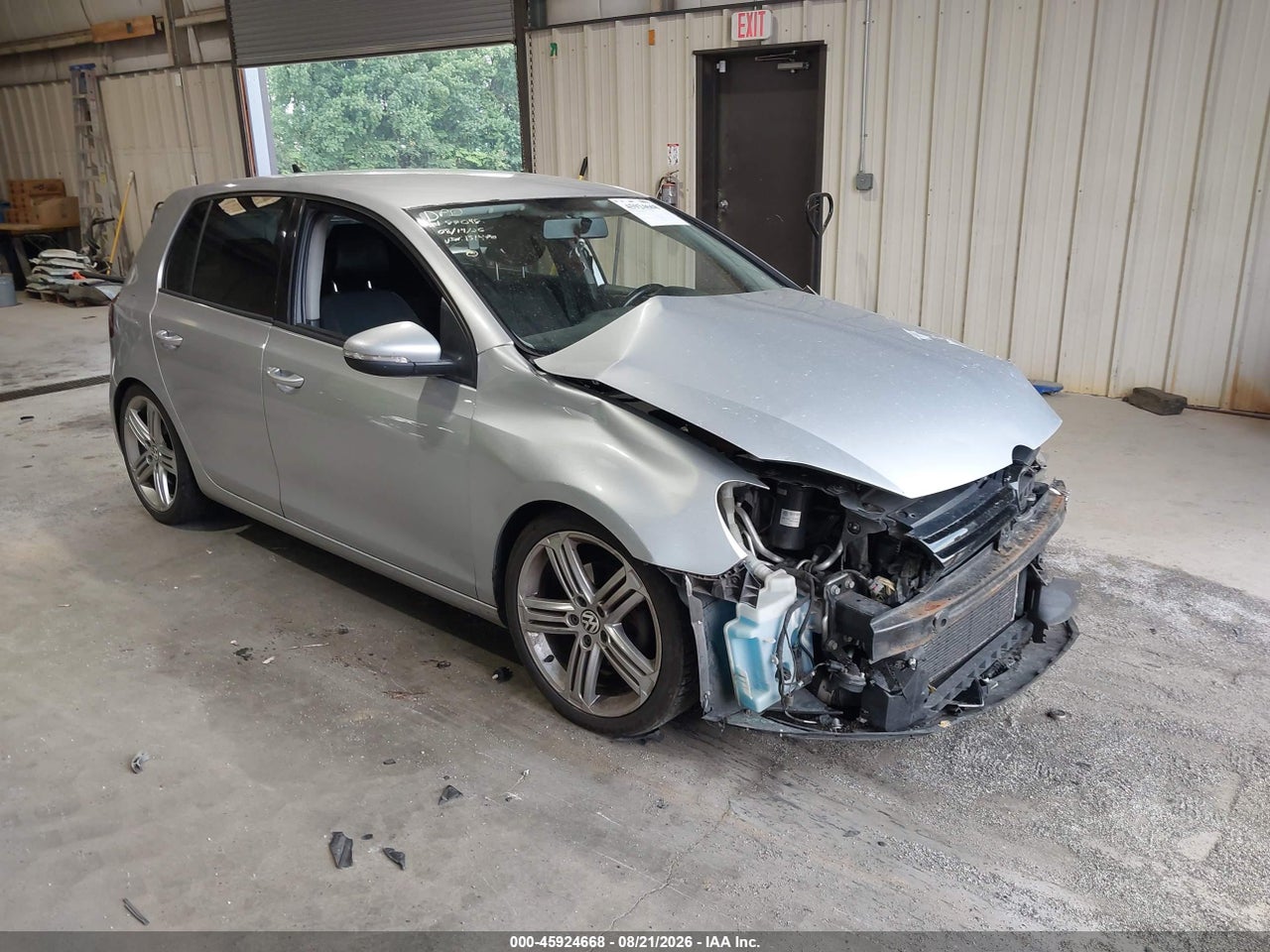 WVWNM7AJ3DW****** · 2013 VOLKSWAGEN GOLF 2.0L TDI 4-DOOR