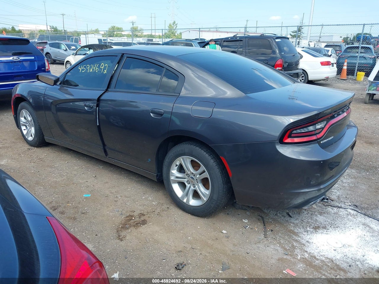 2015 DODGE CHARGER SE · 3/11