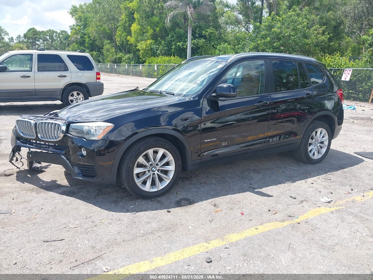 2017 BMW X3 SDRIVE28I · 2/11
