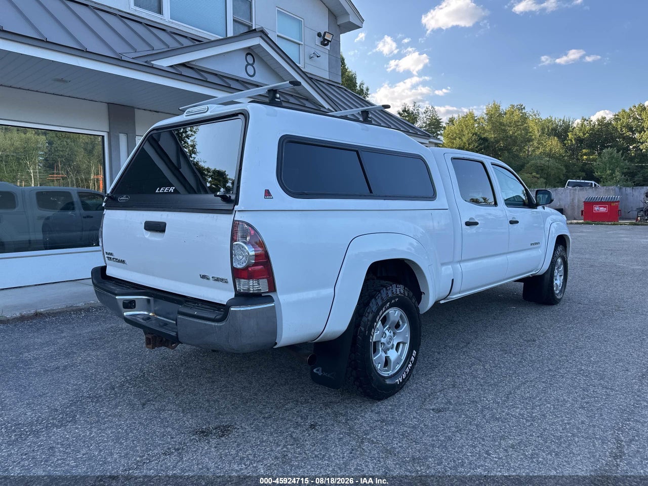 2015 TOYOTA TACOMA BASE V6 · 4/10