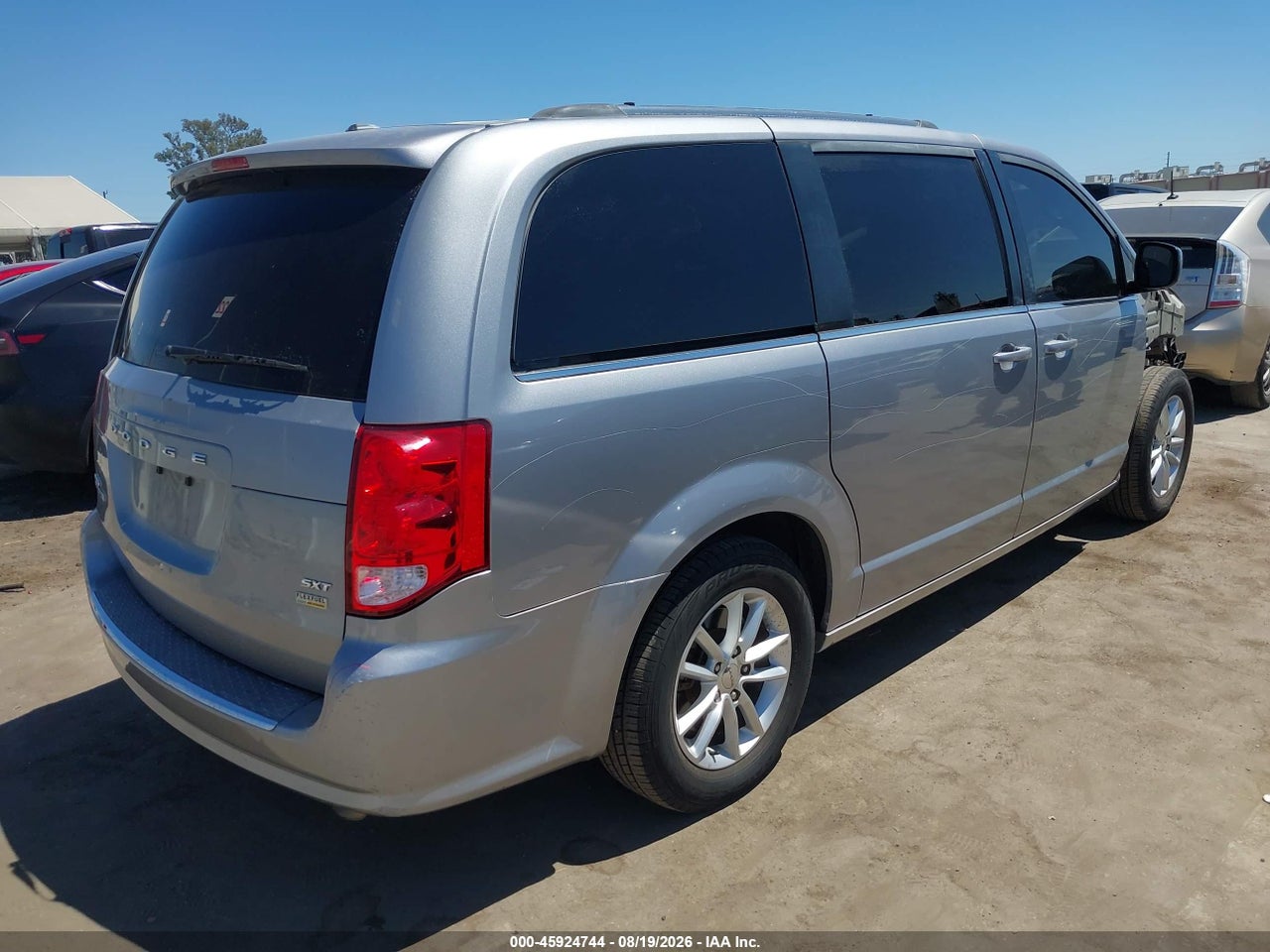 2018 DODGE GRAND CARAVAN SXT · 4/11
