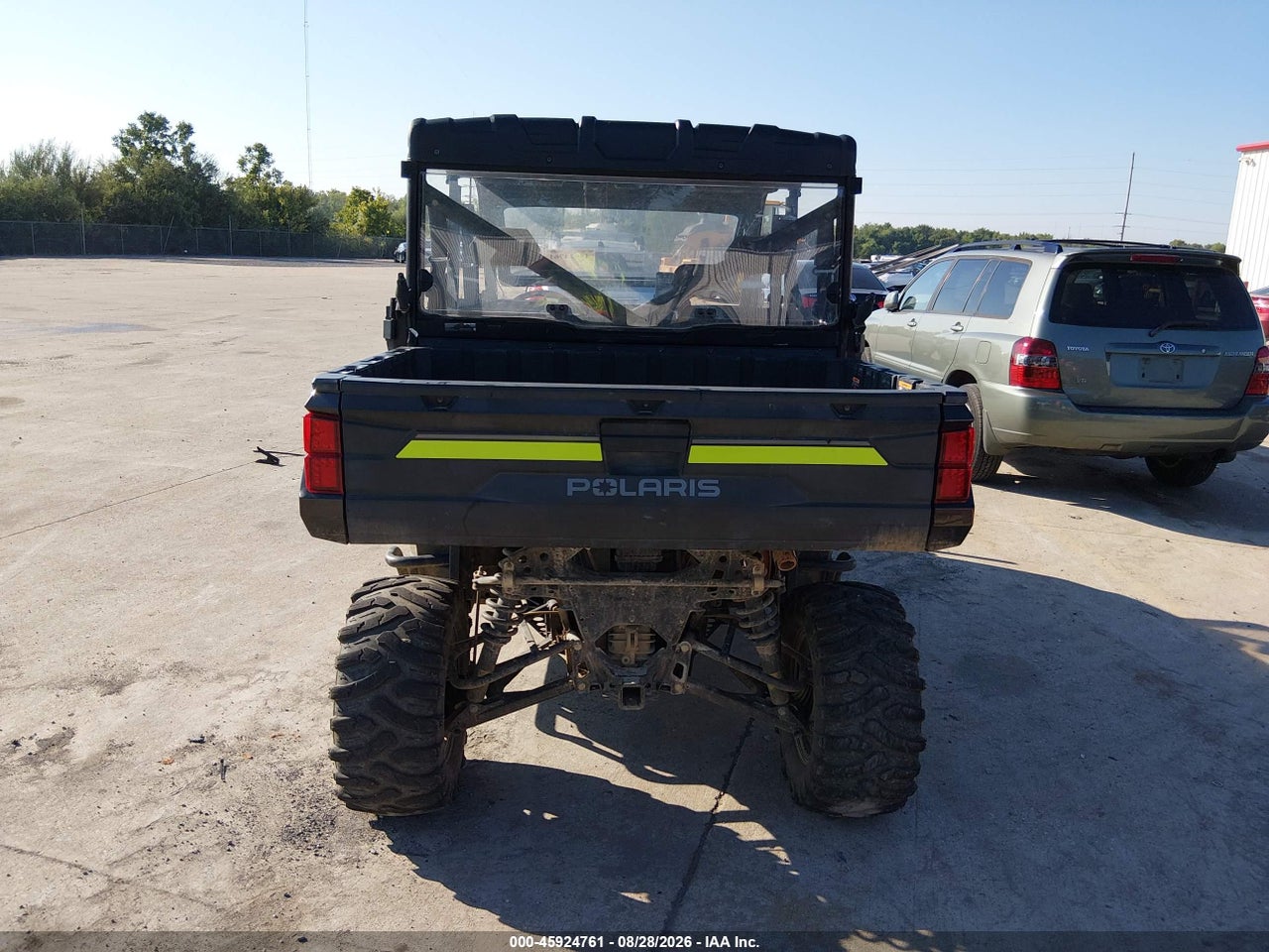 2023 POLARIS RANGER CREW XP 1000 PREMIUM · 6/11