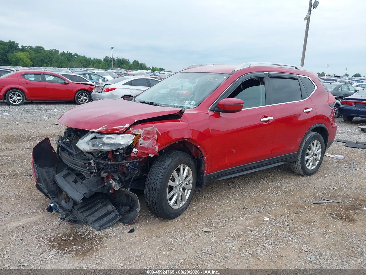 2017 NISSAN ROGUE SV · 2/11