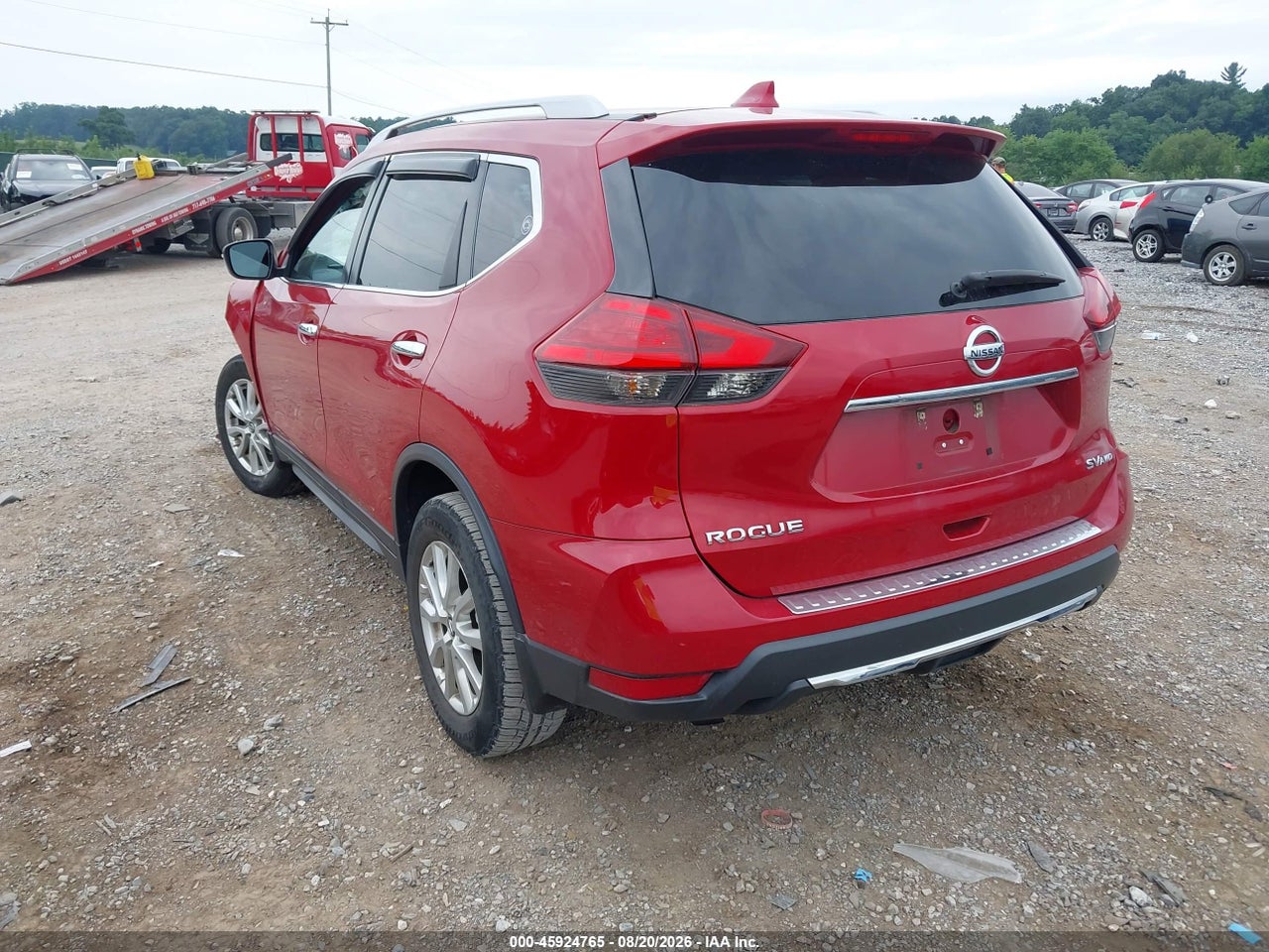 2017 NISSAN ROGUE SV · 3/11