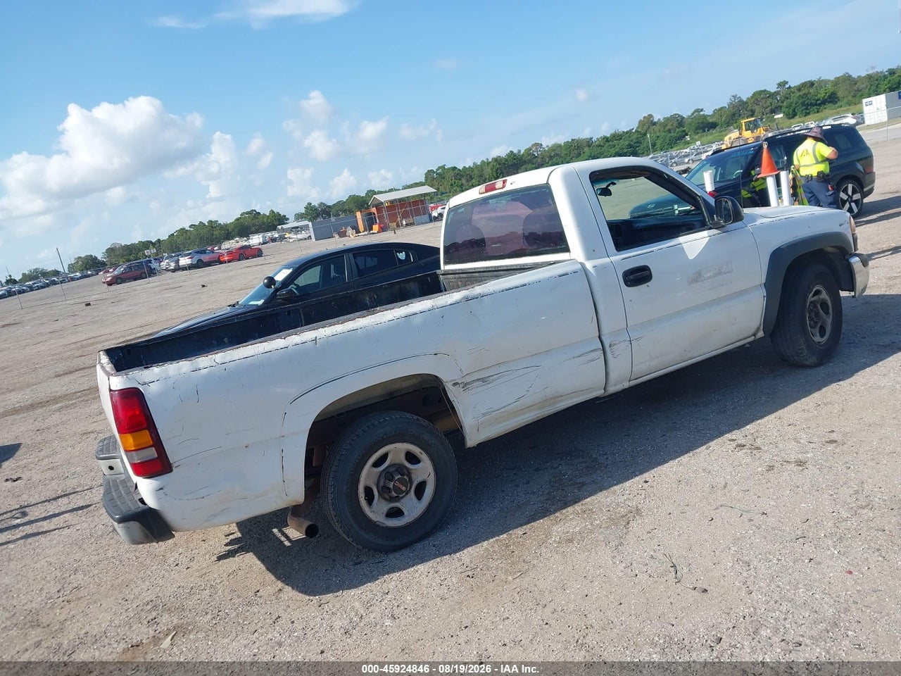 2002 GMC SIERRA 1500 STANDARD · 4/11
