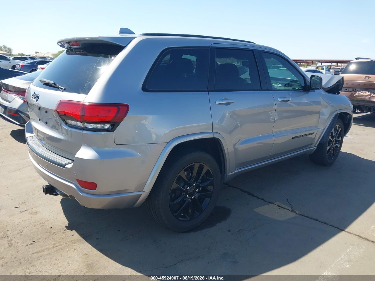 2018 JEEP GRAND CHEROKEE ALTITUDE 4X2 · 4/11