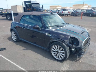 WMWZP3C53DT****** · 2013 MINI CONVERTIBLE COOPER S