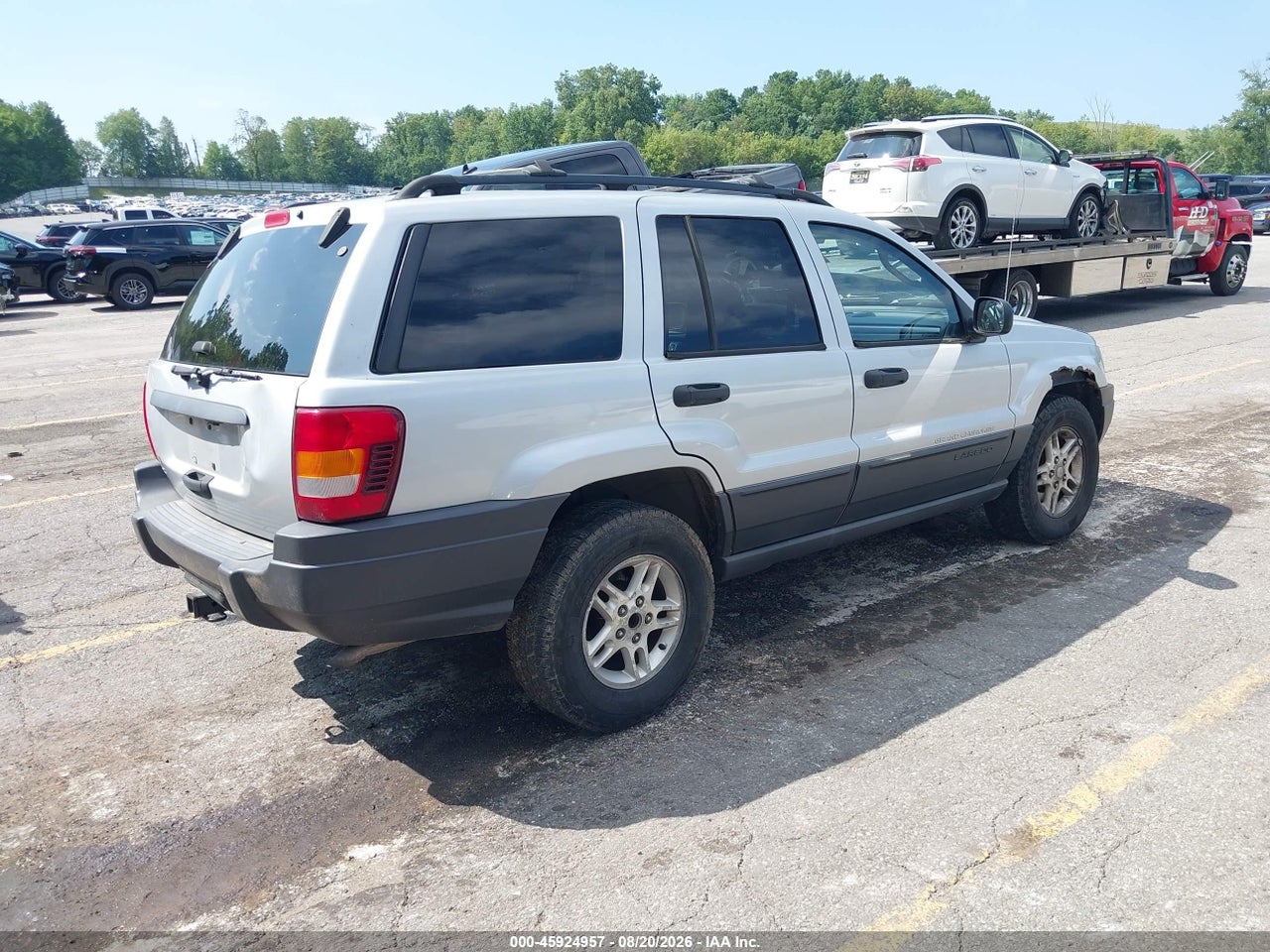 2004 JEEP GRAND CHEROKEE LAREDO · 4/11
