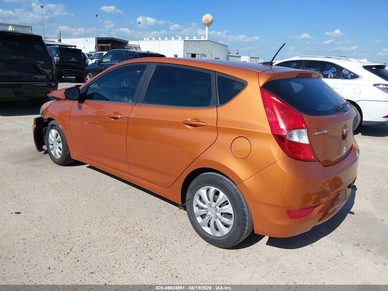 2016 HYUNDAI ACCENT SE · 3/11