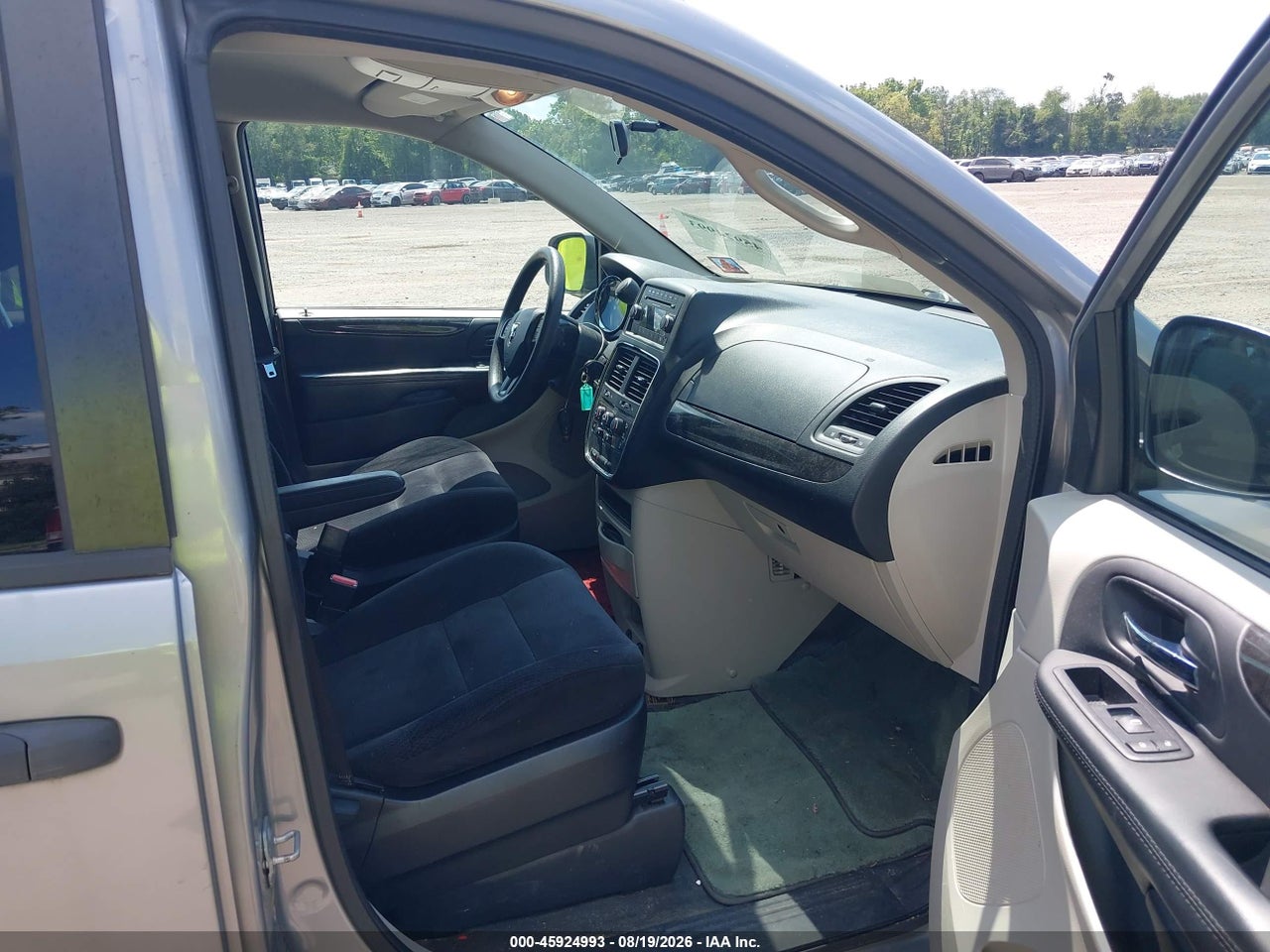 2014 RAM CARGO TRADESMAN · 5/11
