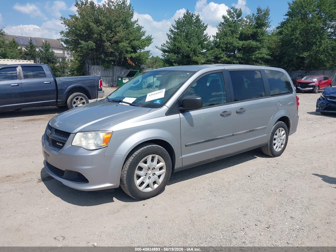 2014 RAM CARGO TRADESMAN · 2/11