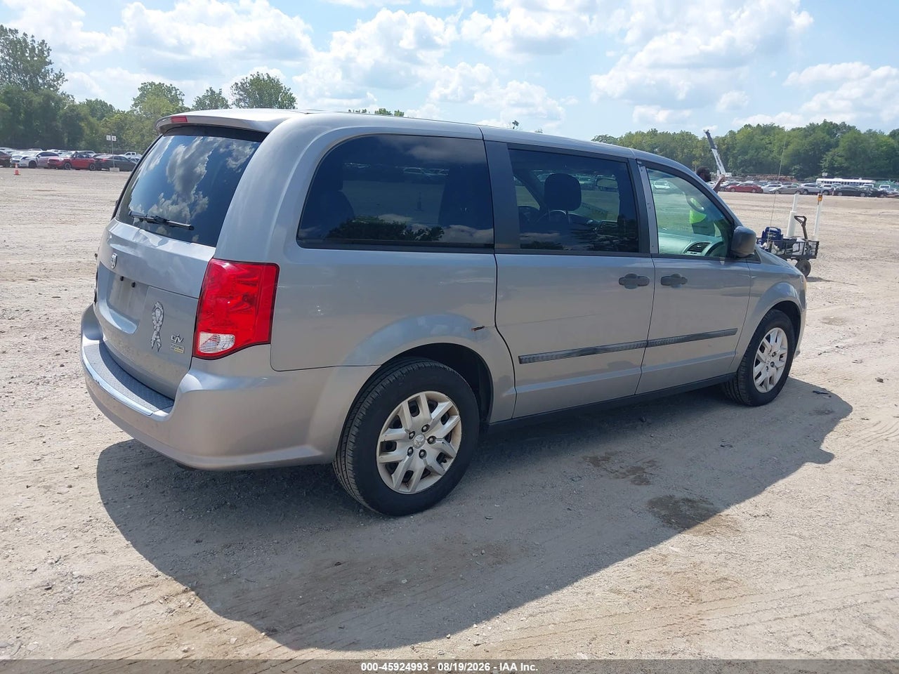 2014 RAM CARGO TRADESMAN · 4/11