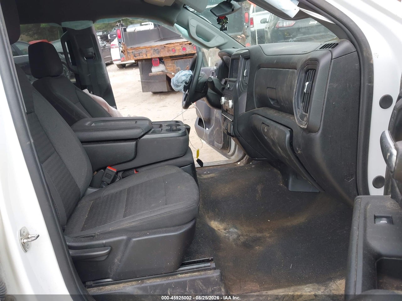 2024 GMC SIERRA 1500 4WD  SHORT BOX PRO · 5/11