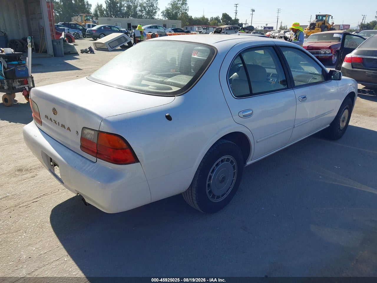 1995 NISSAN MAXIMA GLE/GXE/SE · 4/11