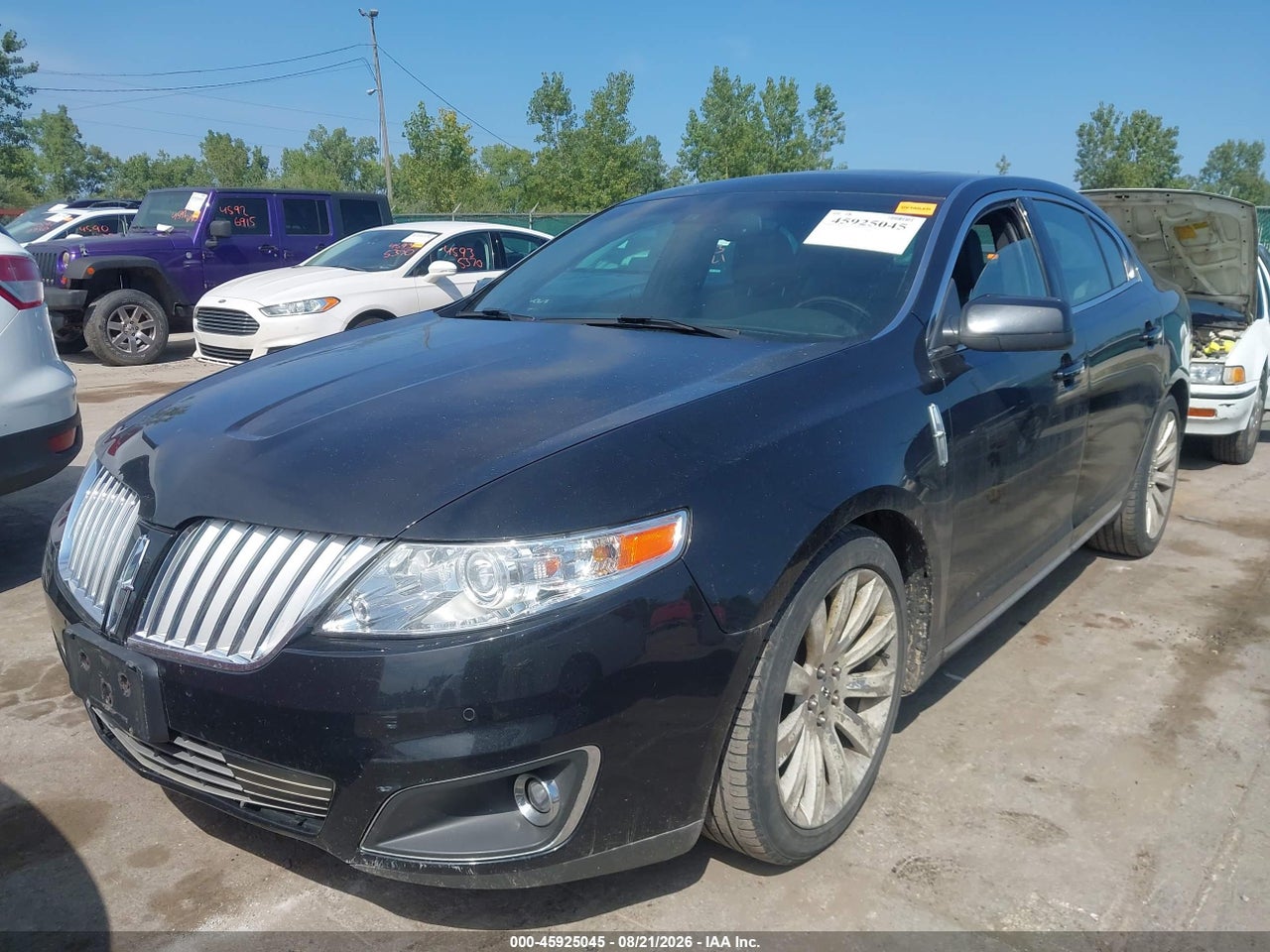 2010 LINCOLN MKS · 2/11