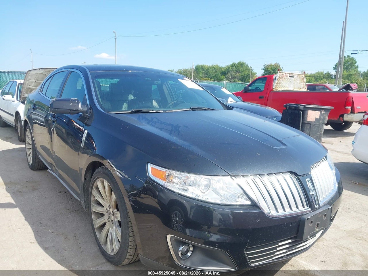 1LNHL9ER8AG****** · 2010 LINCOLN MKS