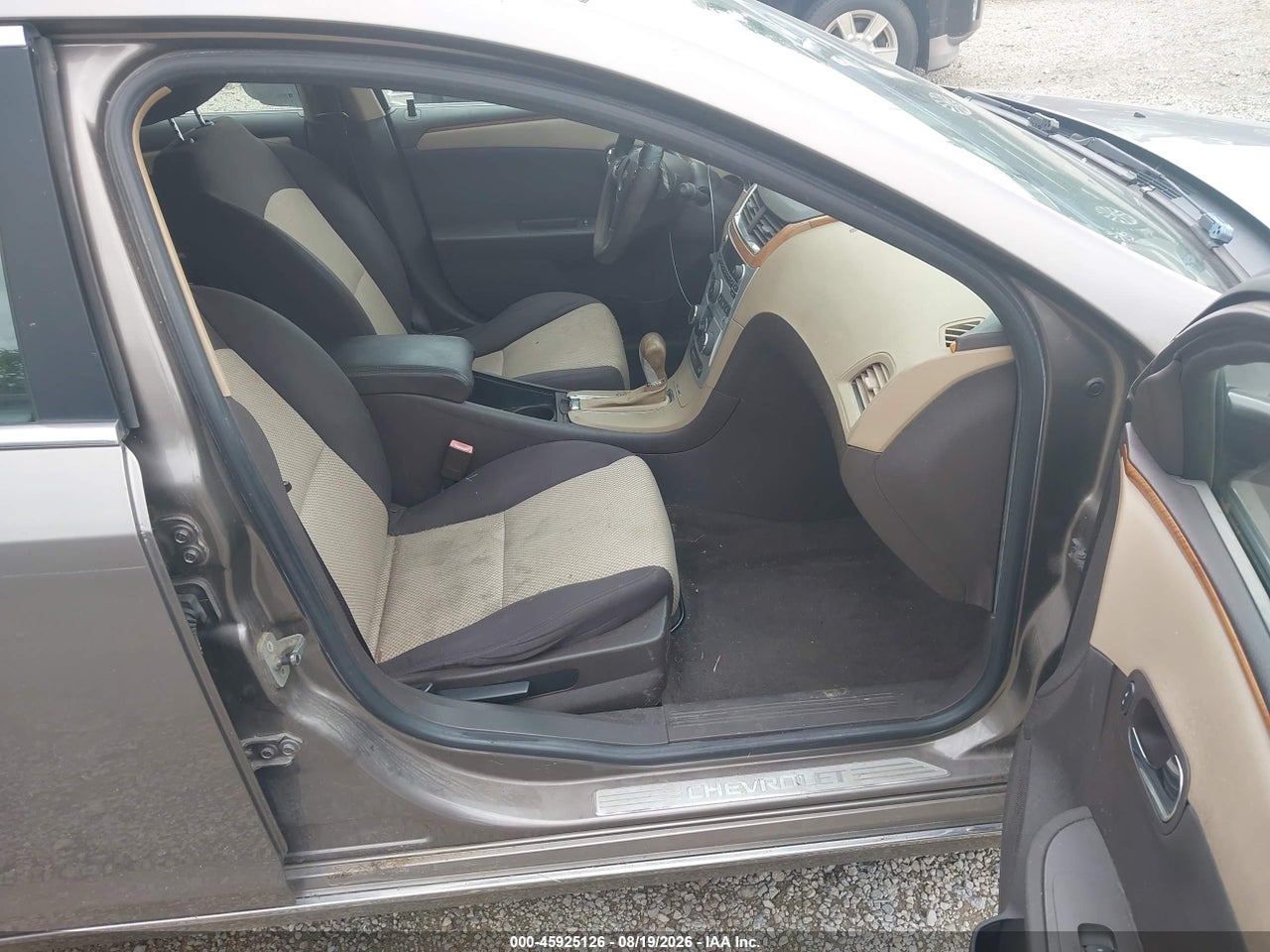 2010 CHEVROLET MALIBU LT · 5/11