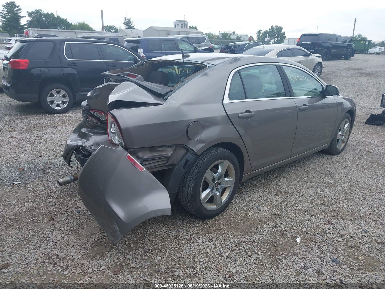 2010 CHEVROLET MALIBU LT · 4/11