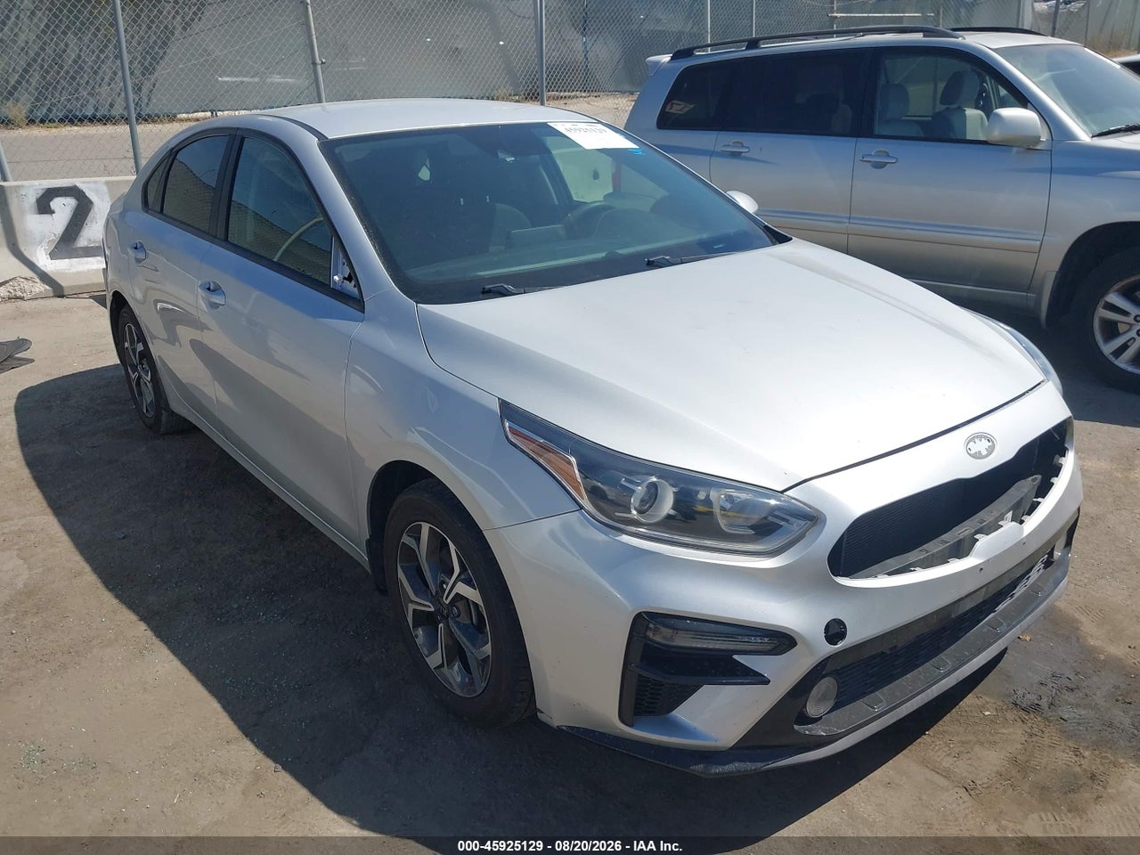 3KPF24AD2LE****** · 2020 KIA FORTE LXS