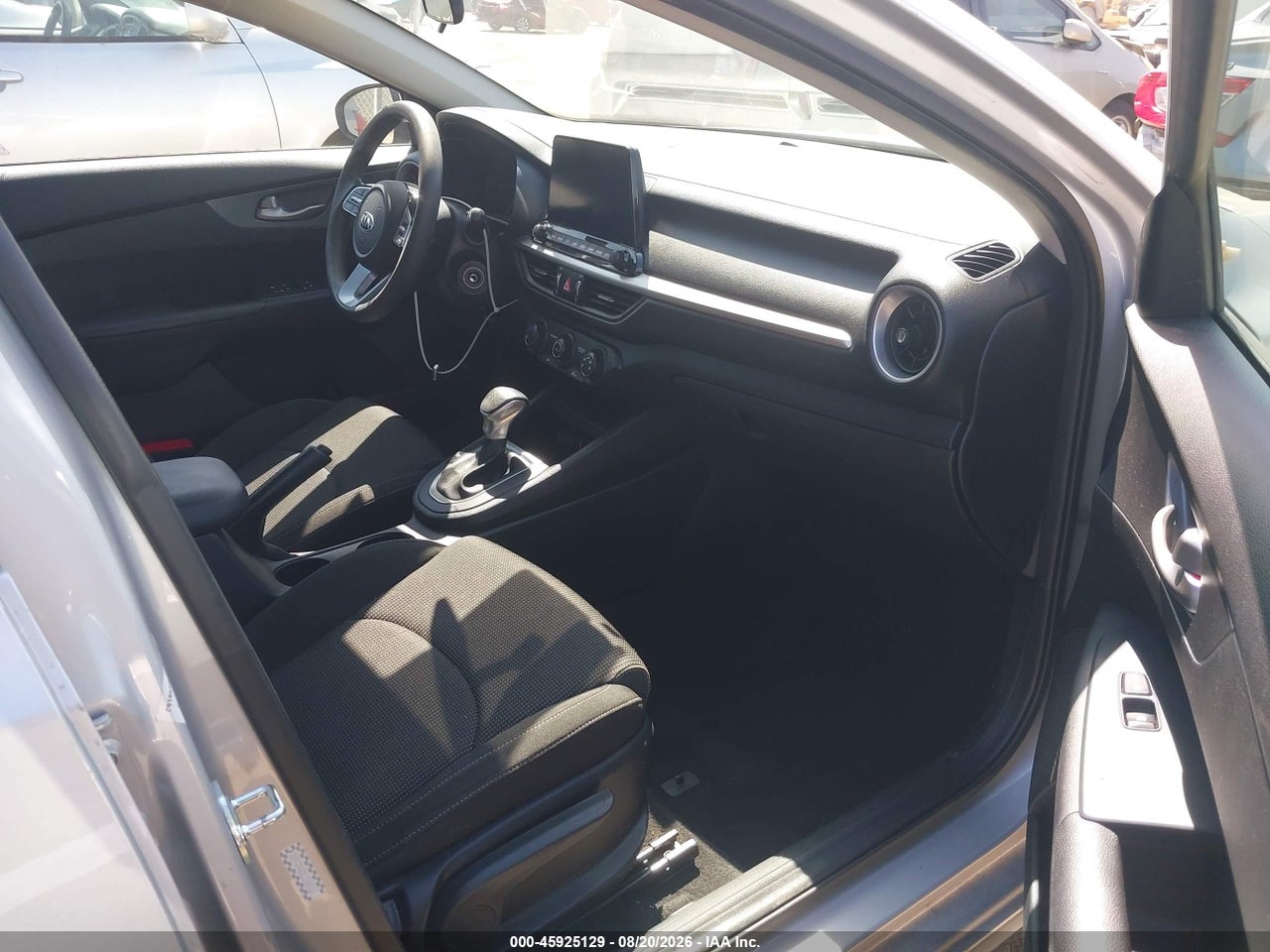 2020 KIA FORTE LXS · 5/11