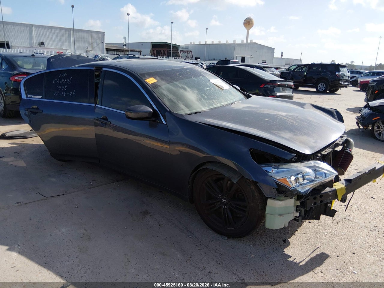 JN1CV6AP5AM****** · 2010 INFINITI G37 JOURNEY