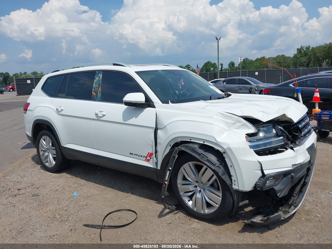 1V2UR2CA4KC****** · 2019 VOLKSWAGEN ATLAS 3.6L V6 SE W/TECHNOLOGY