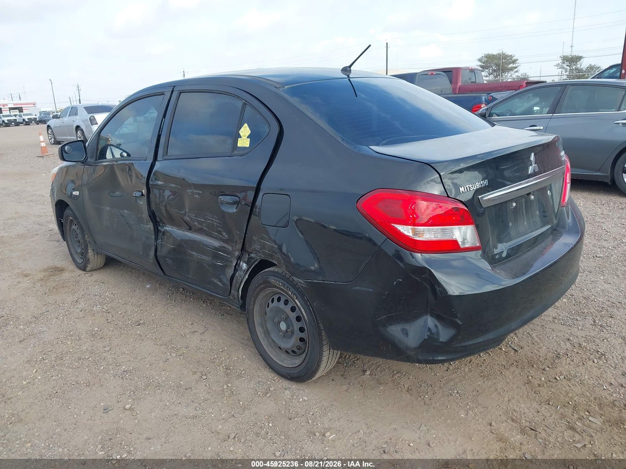 2017 MITSUBISHI MIRAGE G4 ES · 3/11