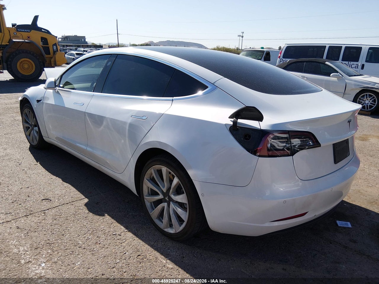 2020 TESLA MODEL 3 STANDARD RANGE PLUS REAR-WHEEL DRIVE/STANDARD RANGE REAR-WHEEL DRIVE · 3/9
