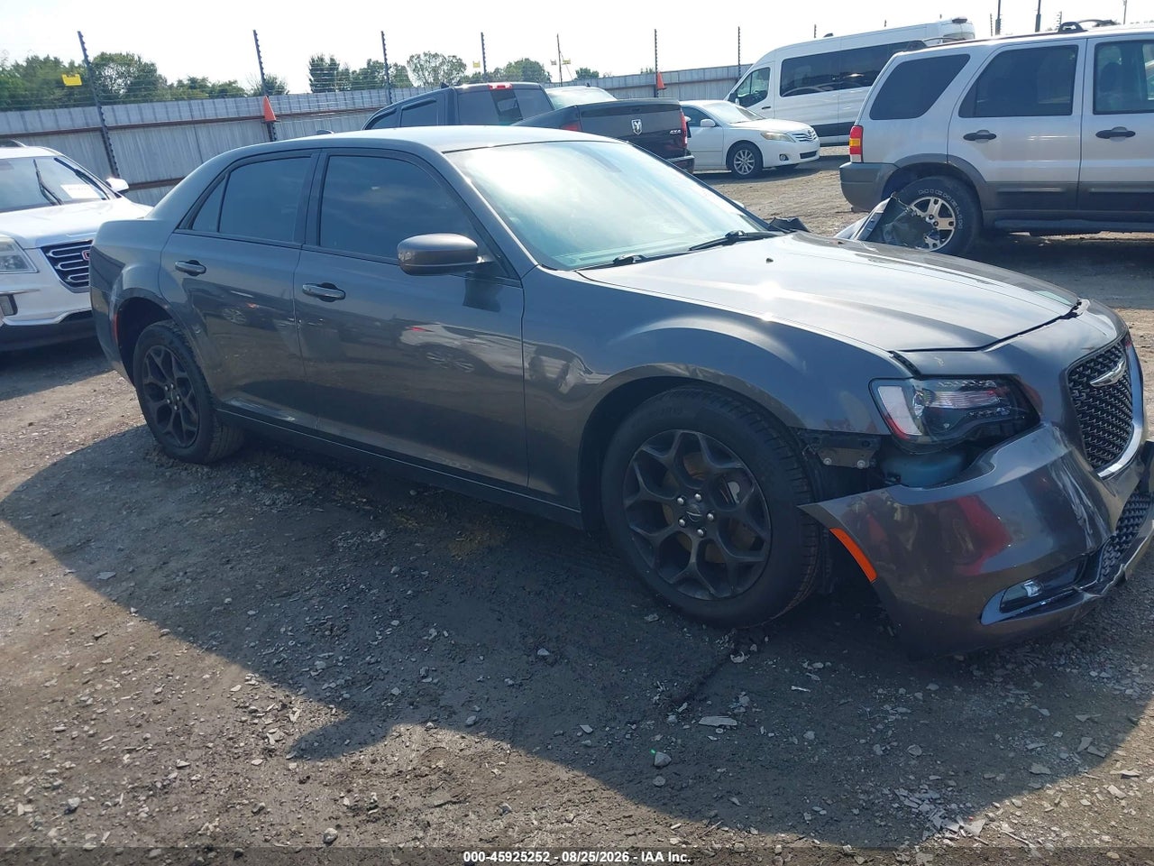 2C3CCAGG5KH****** · 2019 CHRYSLER 300 300S AWD