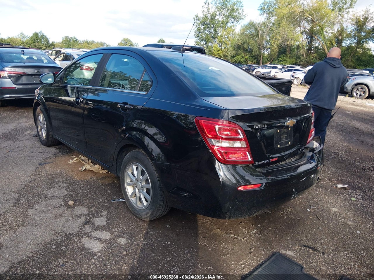 2017 CHEVROLET SONIC LT AUTO · 3/11