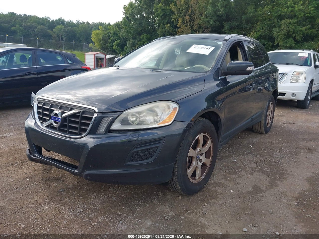 2012 VOLVO XC60 3.2/3.2 PLATINUM/3.2 PREMIER/3.2 PREMIER PLUS · 2/11