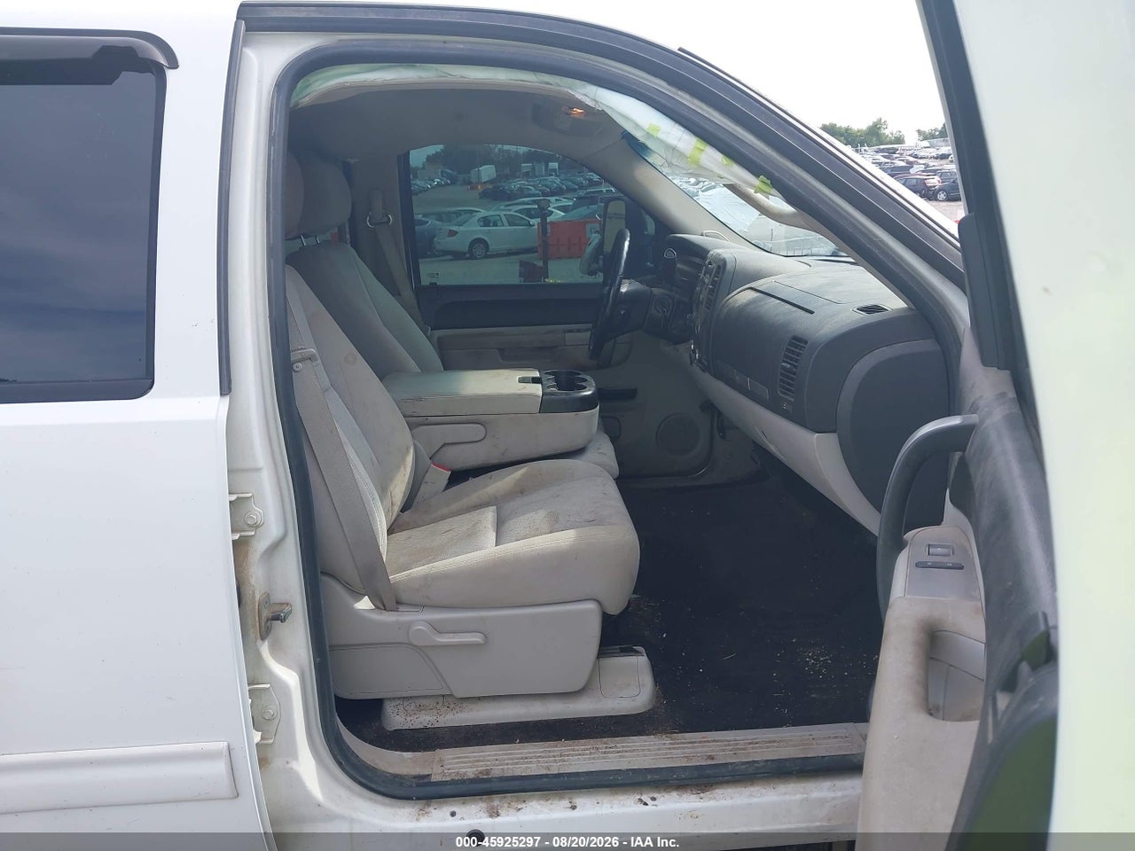 2011 CHEVROLET SILVERADO 2500HD LT · 5/11
