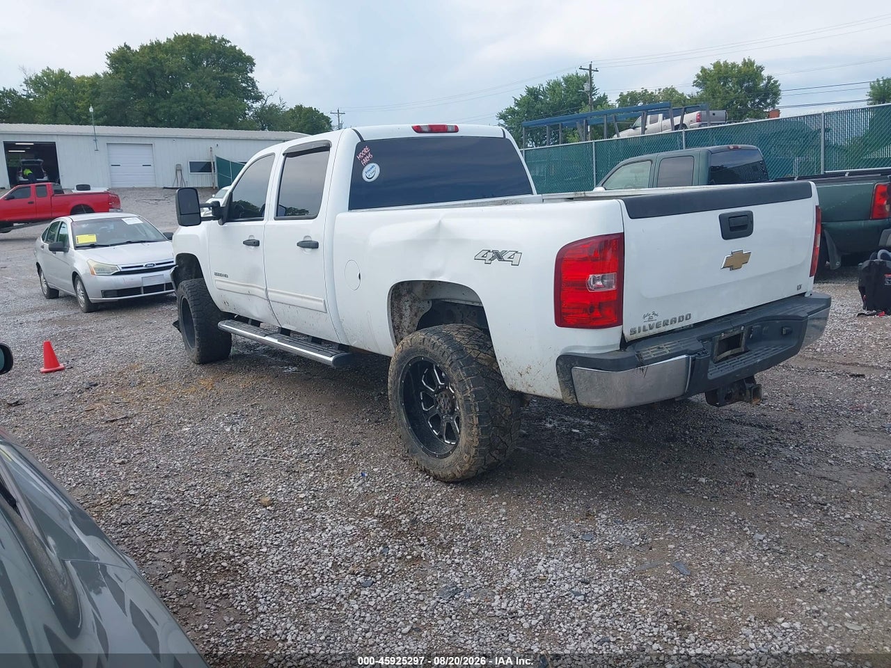 2011 CHEVROLET SILVERADO 2500HD LT · 3/11