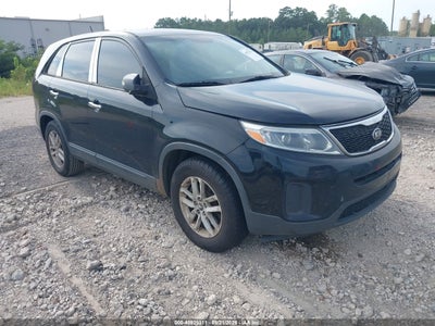 5XYKT3A6XEG****** · 2014 KIA SORENTO LX