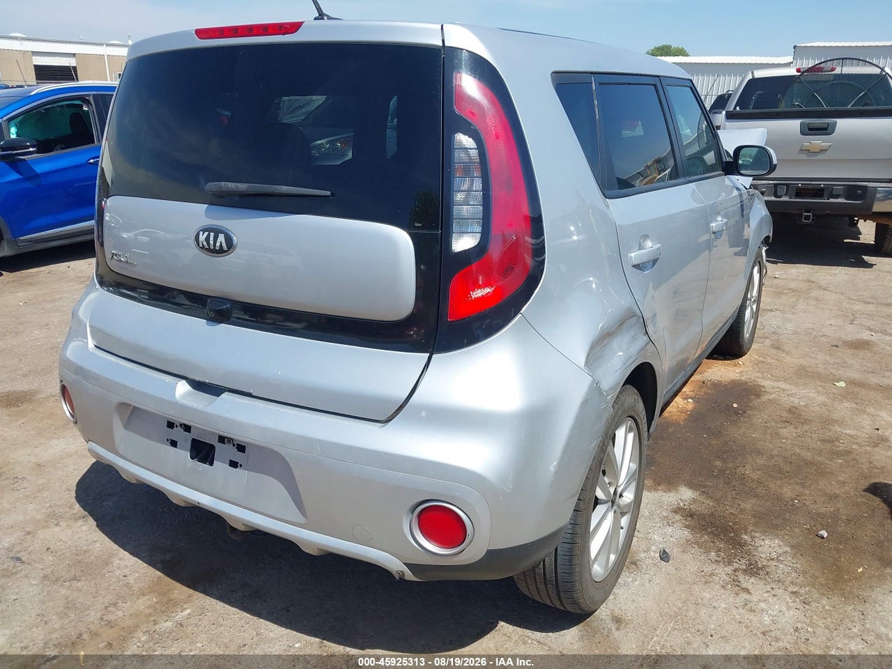 2017 KIA SOUL + · 4/11