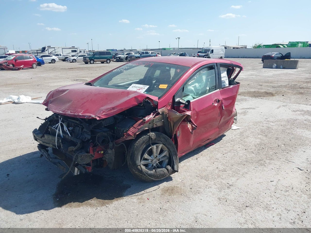 2014 HYUNDAI ELANTRA GT · 2/11