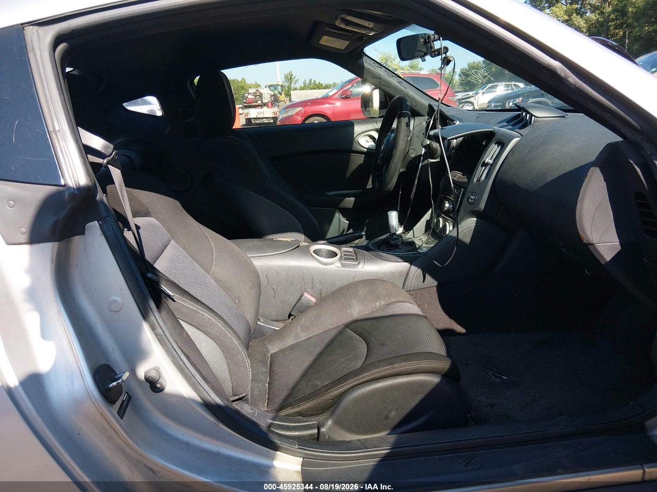 2011 NISSAN 370Z   · 5/11