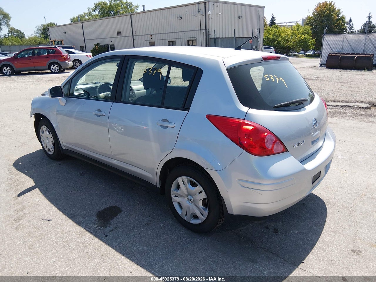 2011 NISSAN VERSA 1.8S · 3/11