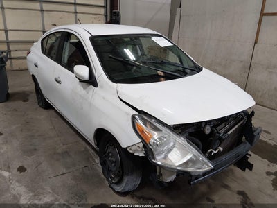 3N1CN7AP3HK****** · 2017 NISSAN VERSA 1.6 SV