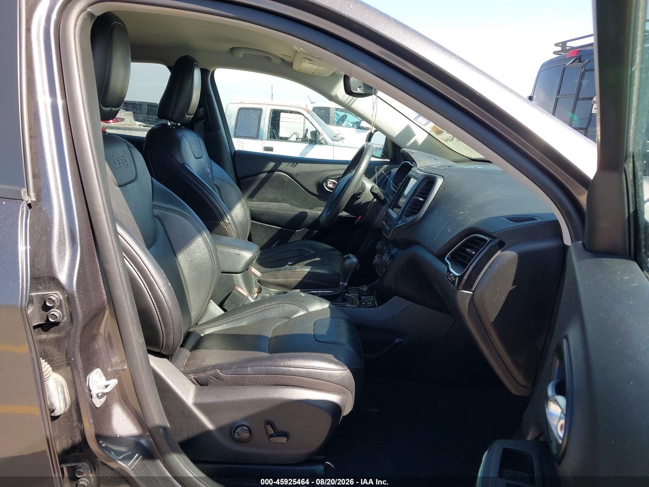 2023 JEEP CHEROKEE ALTITUDE LUX 4X4 · 5/11