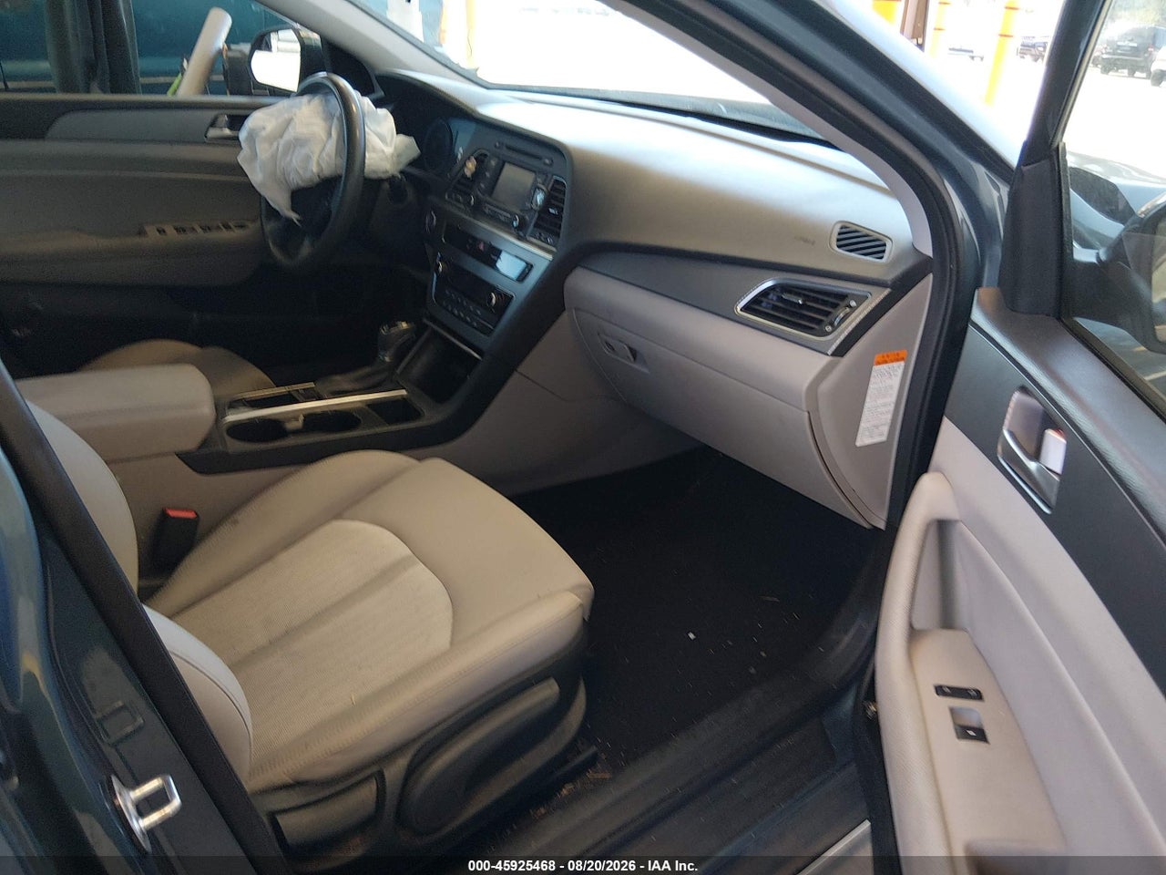 2016 HYUNDAI SONATA HYBRID SE · 5/11