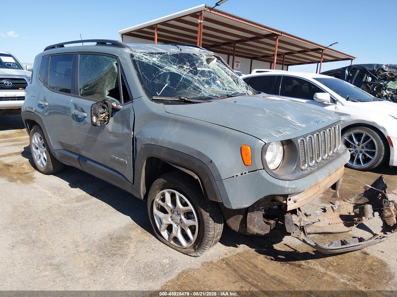 ZACCJBBB2JP****** · 2018 JEEP RENEGADE LATITUDE 4X4