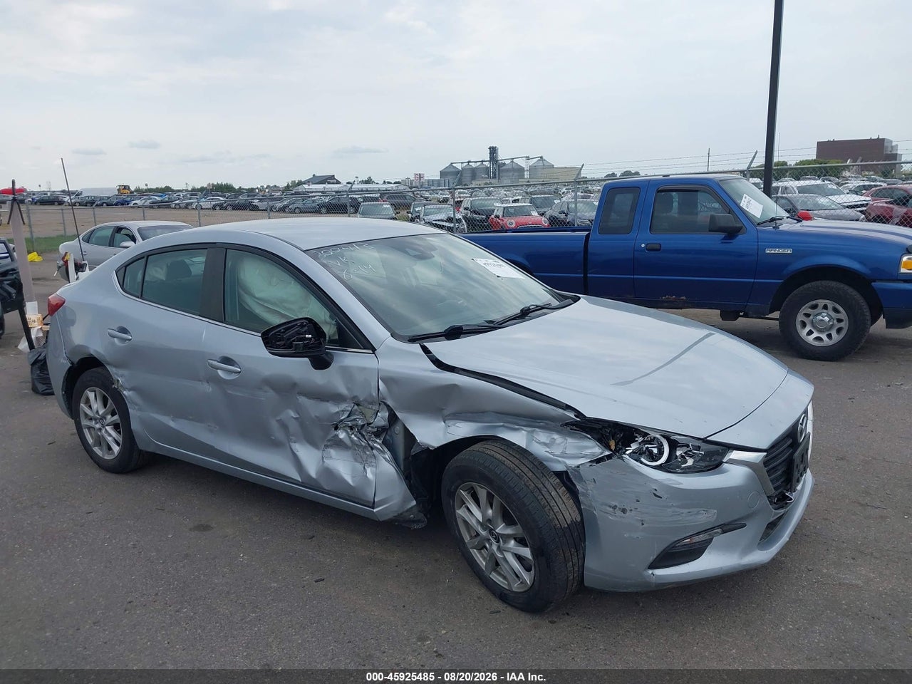 3MZBN1U72JM****** · 2018 MAZDA MAZDA3 SPORT
