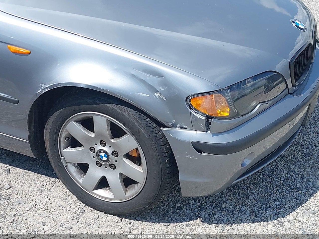 2004 BMW 325XI · 6/11