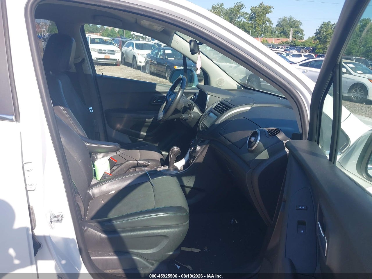 2015 CHEVROLET TRAX LT · 5/11