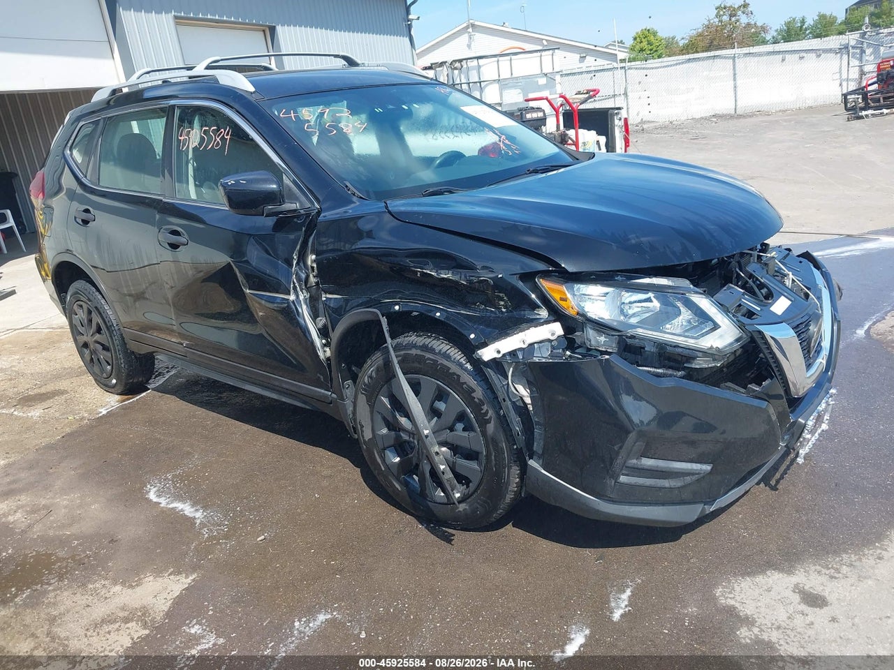2019 NISSAN ROGUE S